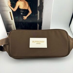 BURBERRY Hero Pouch Toiletry Cosmetic tan Shaving Bag Fragrance New